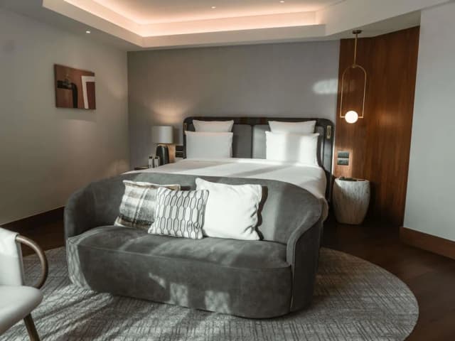 Athens Capital Center Hotel-MGallery Collection-华丽套房, 1 张特大床-9