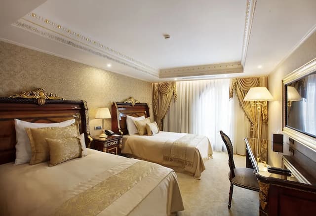 オットマンズ ライフ ホテル デラックス-ロイヤル スイート (Family)-4