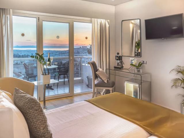 セント ジョージ リカベタス ライフスタイル ホテル-Premium Room with Private Balcony and Panoramic Acropolis View-15