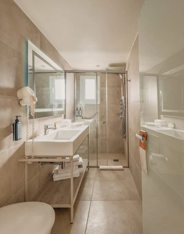 セント ジョージ リカベタス ライフスタイル ホテル-Eco Chic Double Room with Private Balcony-2