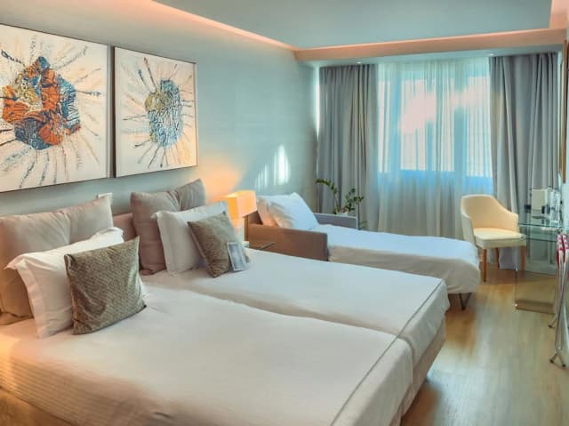 セント ジョージ リカベタス ライフスタイル ホテル-Basic Triple Room with Courtyard View-8