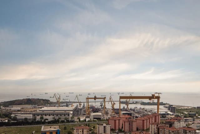 Istanbul Marriott Hotel Pendik-Suite, 2 Queen Beds (View)-15