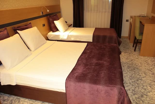 ホテル オサカ エアポート-ファミリー ルーム-1