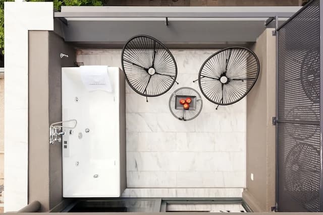 Trendy Hotel by Athens Prime Hotels-Deluxe Room, Hot Tub, City View-2