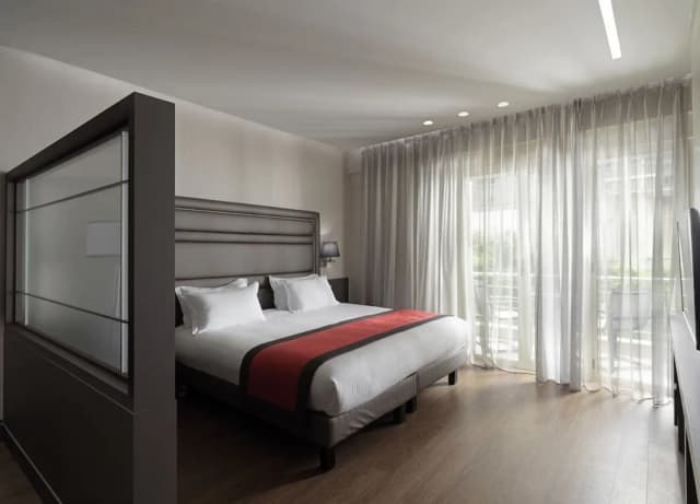 假日套房飯店-家庭客房-3