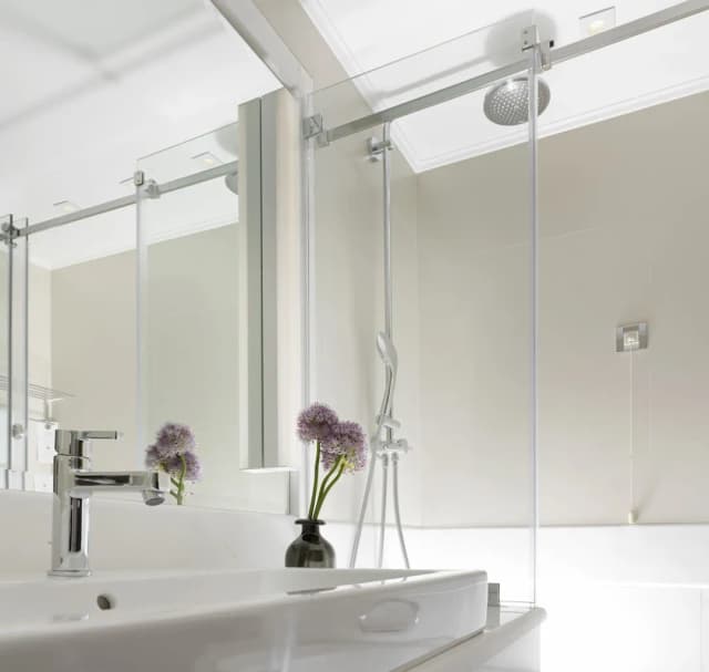 假日套房飯店-家庭客房-13