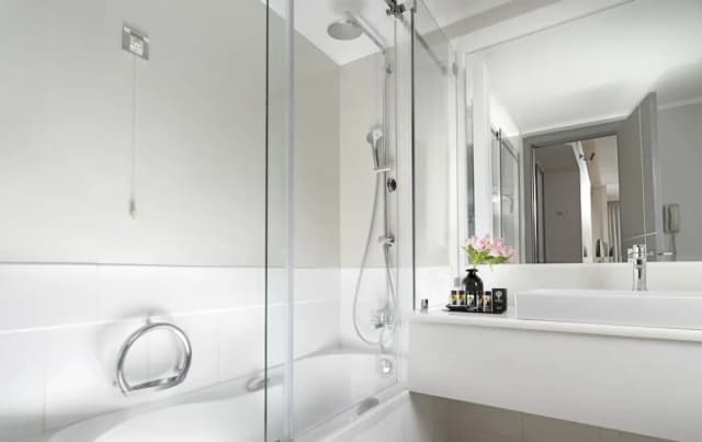 假日套房飯店-家庭客房-12