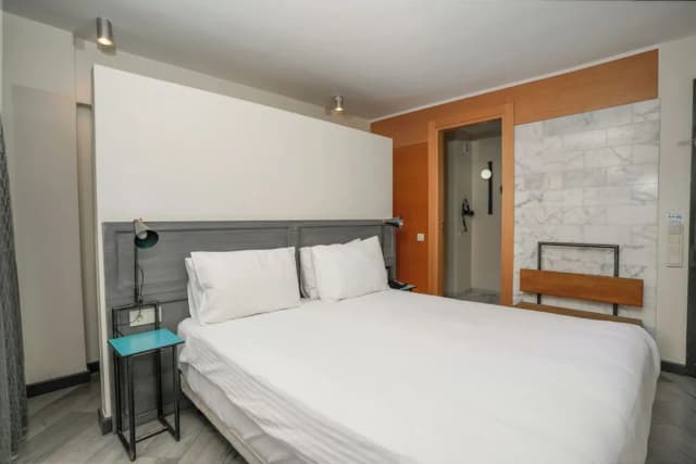 塔克西姆法洛斯酒店-家庭套房, 相連客房-9