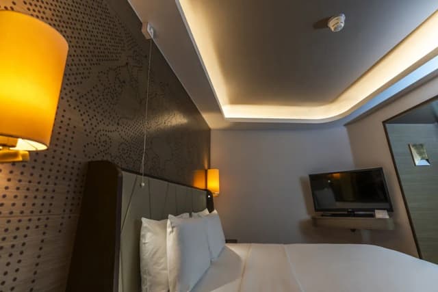 Hilton Istanbul Kozyatagi-华丽客房, 1 张特大床-8