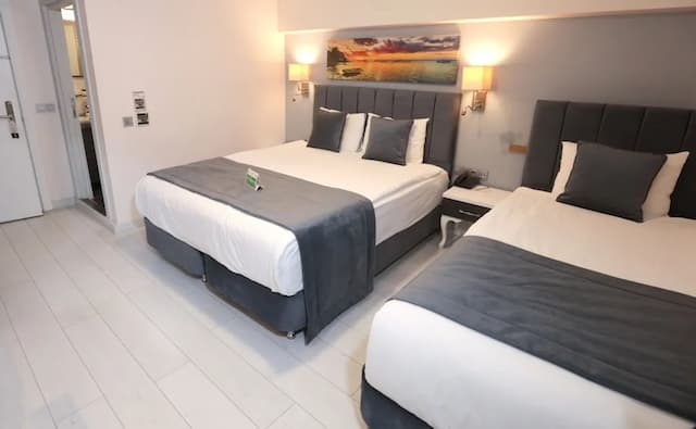 Skalion 酒店-經濟三人房-4