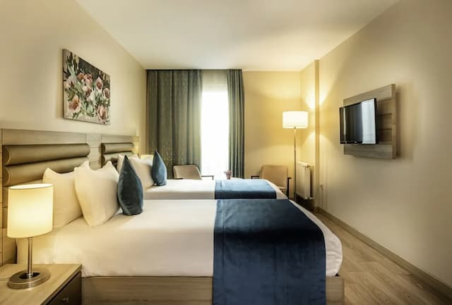 ロックス ホテル-Superior French Bed Room-4