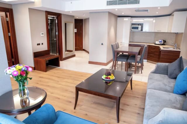 클라리온 호텔 & 스위츠-One Bedroom King Suite Room-2