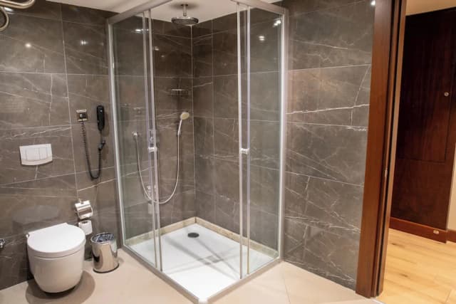 클라리온 호텔 & 스위츠-Superior Twin Room-3