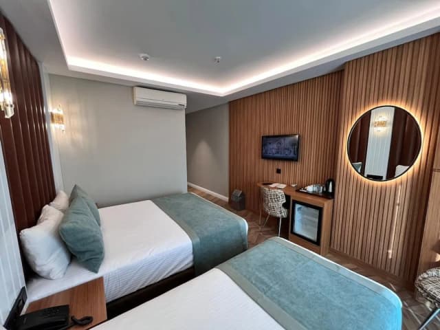 ギュムシュ宮殿ホテル-デラックス トリプルルーム-8