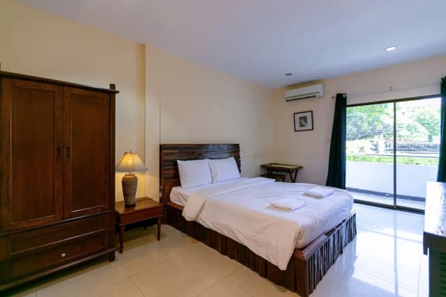 Deeden Pattaya Resort-Superior Double Room-1