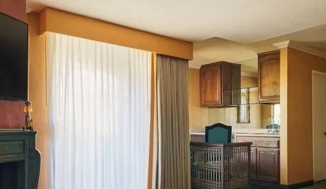 プティ エルミタージュ-Top Floor Demi Suite-2