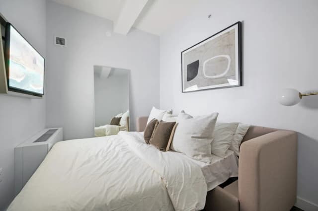 17John-Executive Suite, 1 King Bed with Sofa bed, Kitchen-5