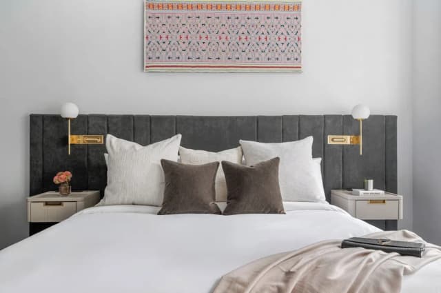 17John-Executive Suite, 1 King Bed with Sofa bed, Kitchen-4