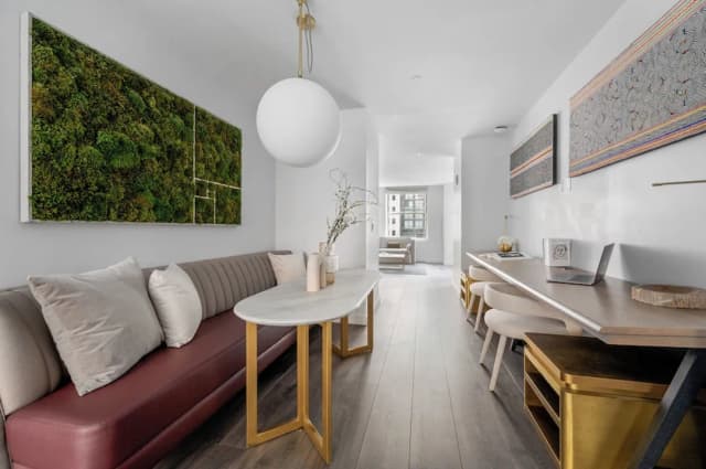 17John-Presidential Suite, 1 King Bed with Sofa bed, Kitchen-20