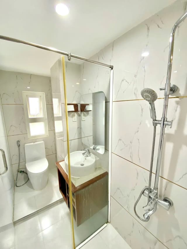 Art Deluxe Hotel-Economy Double Room-2