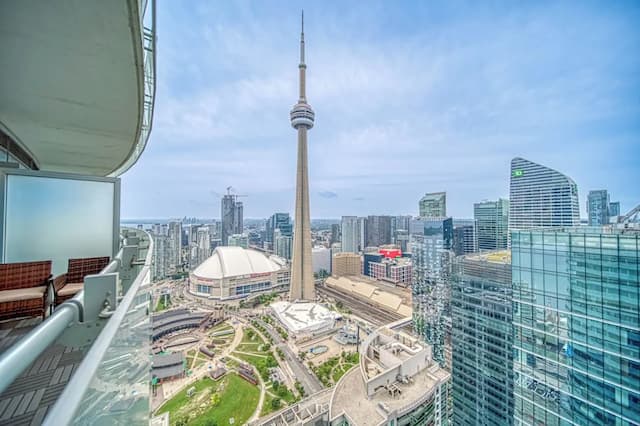 SkyTree Modern Suites-Grand Condo-3