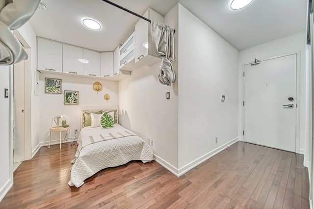 SkyTree Modern Suites-Grand Condo-6