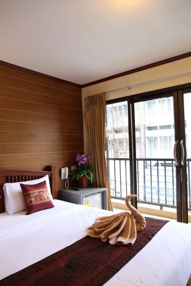 塔尼廣場酒店-Deluxe Double Room with Balcony-1