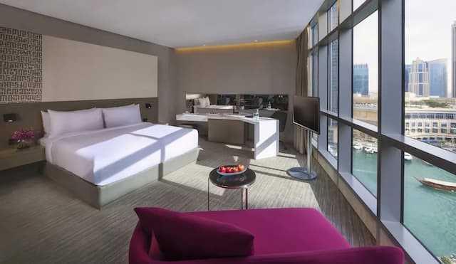 InterContinental Dubai Marina by IHG-经典客房, 1 张特大床, 无障碍, 可进入俱乐部酒廊-1