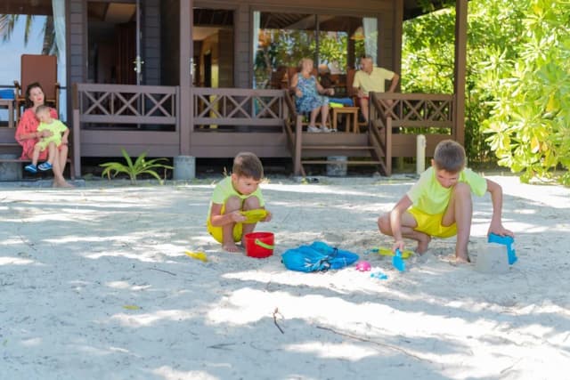 皇家島度假村及水療中心-豪華客房, 多張床 (Two Bedroom Family Beach Villa)-1