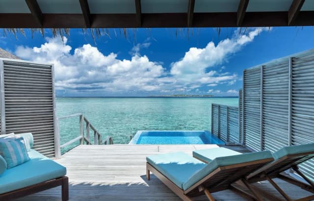 馬爾地夫維拉莎魯飯店-Water Bungalow with Pool-7