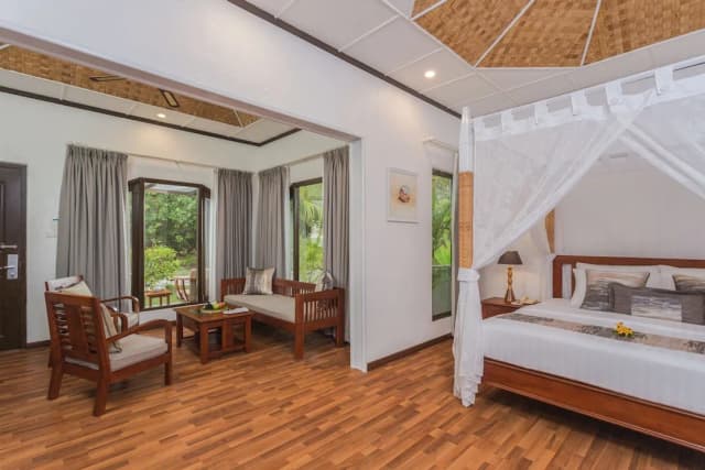 班多斯島渡假村-Deluxe Beachfront Room-5