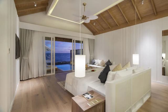 班多斯島渡假村-Sunset Water Villa-4