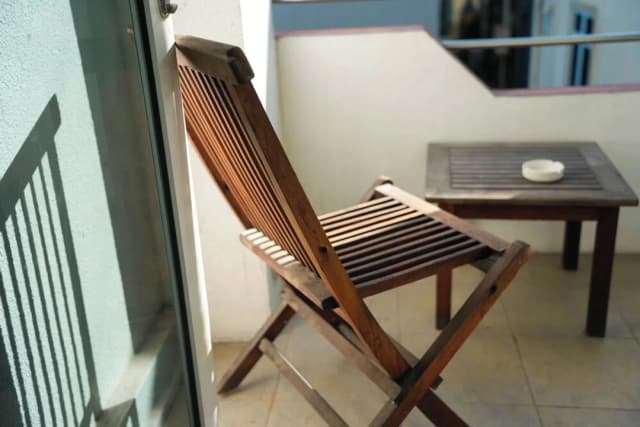 Ripple Beach Inn-Deluxe Room with Balcony-21