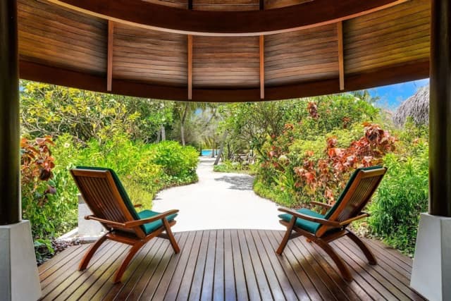 Sheraton Maldives Full Moon Resort & Spa-Cottage, 1 King Bed, Beach View-5