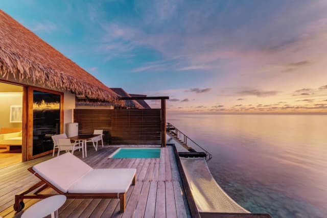 馬爾代夫西納蒙絲絨飯店-Sunset Water bungalow-5