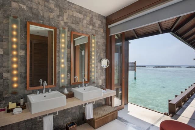 Villa Nautica Paradise Island Resort-Superior Suite, 1 Double Bed with Sofa bed (Water Villa with Whirlpool)-11