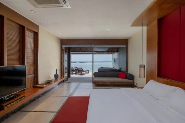 Villa Nautica Paradise Island Resort-Superior Suite, 1 Double Bed with Sofa bed (Water Villa with Whirlpool)-5