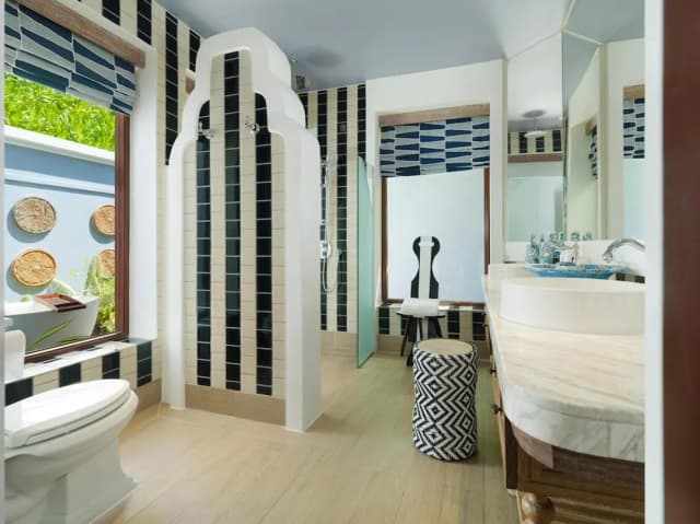 사이 라군 몰디브, 쿠리오 컬렉션 바이 힐튼-King Beach Villa-11