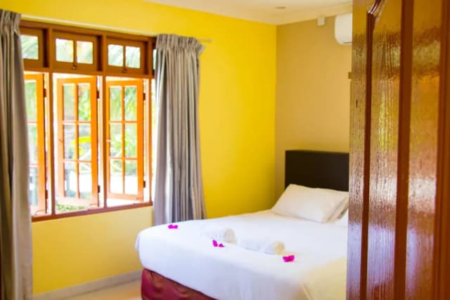 Fanhaa Maldives-Double Room, 1 King Bed, Non Smoking, Garden View-5