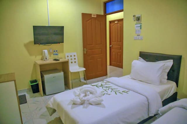 Fanhaa Maldives-Double Room, 1 King Bed, Non Smoking, Garden View-3