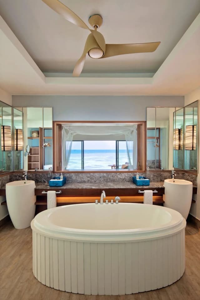 馬爾代夫Machchafushi Island Resort & Spa, Centara Collection度假村-休閒別墅, 水上 (Sunset, Pool)-12