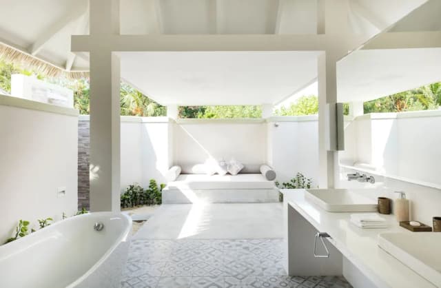 歐芙菲莉島太陽西昂度假村-Grand Beach Suite with Pool-10