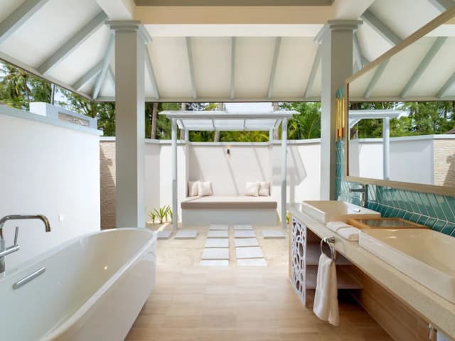 歐芙菲莉島太陽西昂度假村-Grand Beach Suite with Pool-12