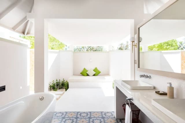 歐芙菲莉島太陽西昂度假村-Grand Beach Villa With Pool-9