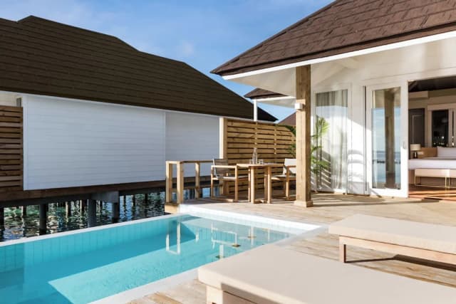 歐芙菲莉島太陽西昂度假村-Grand Water Villa with Pool-8