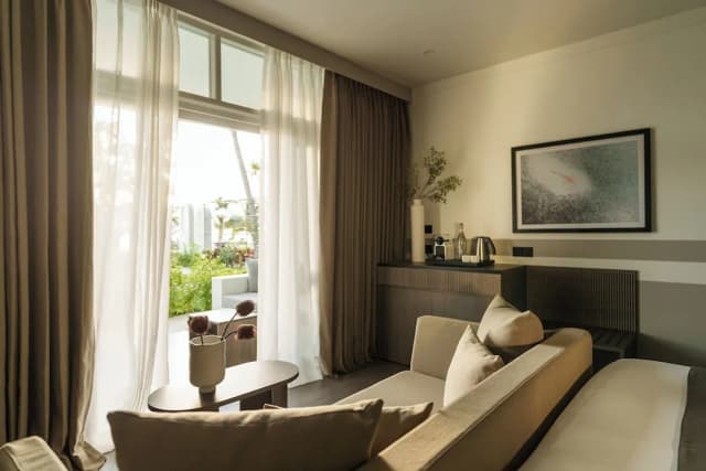 歐芙菲莉島太陽西昂度假村-Sunset Beach Pavilion with Pool access-1