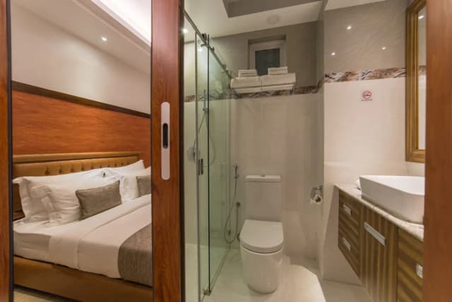 사만 호스트-Deluxe Double Room with Free Return Airport Transfer-3