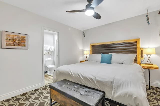 Highliner Hotel-经济客房, 1 张特大床, 无烟房, 无窗-2