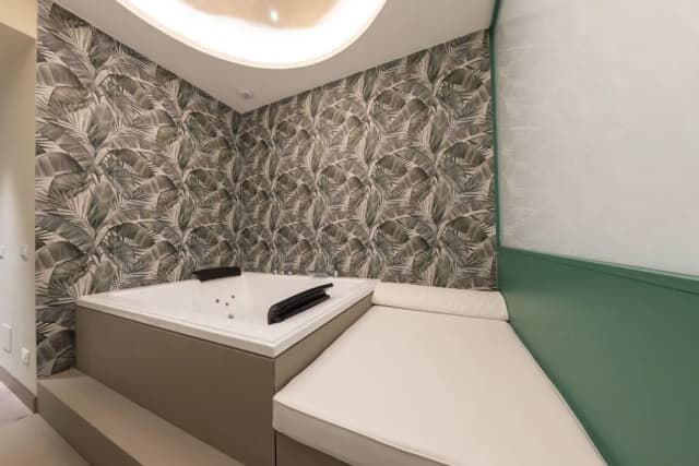 스마트 호텔 나폴리-룸, 더블침대 1개, 분사식 욕조-17