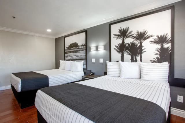 英格爾伍德洛杉磯國際機場溫德姆速 8 飯店-Two Queen Beds-5